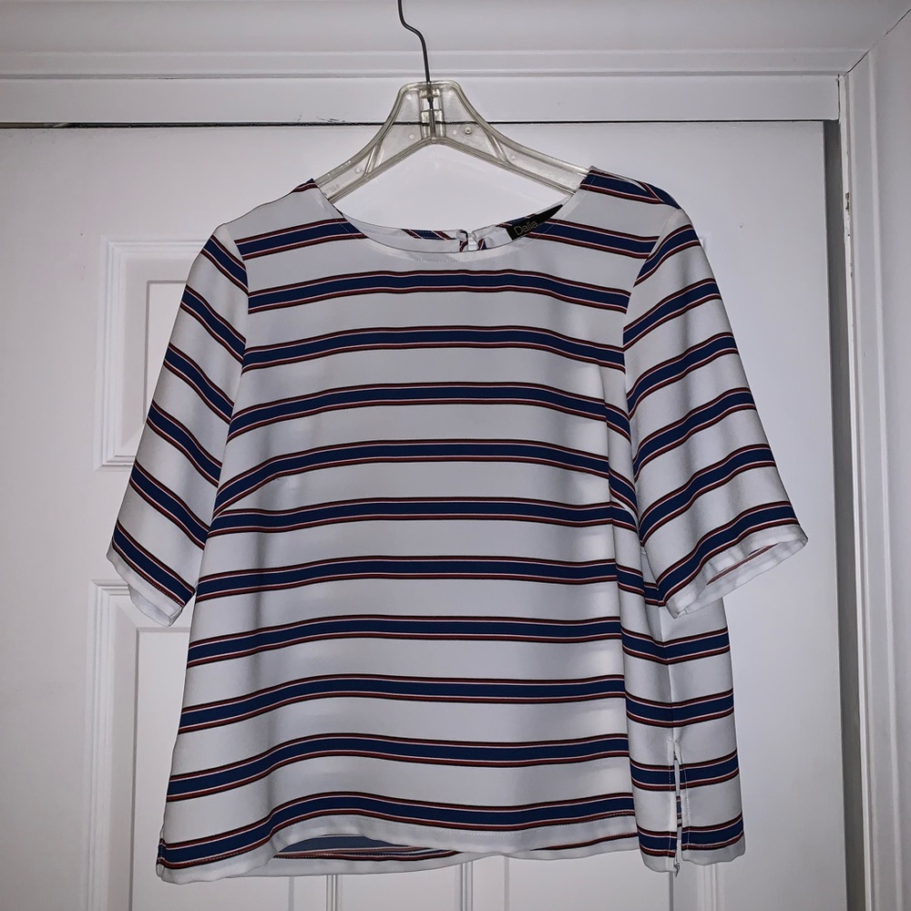 Business casual top